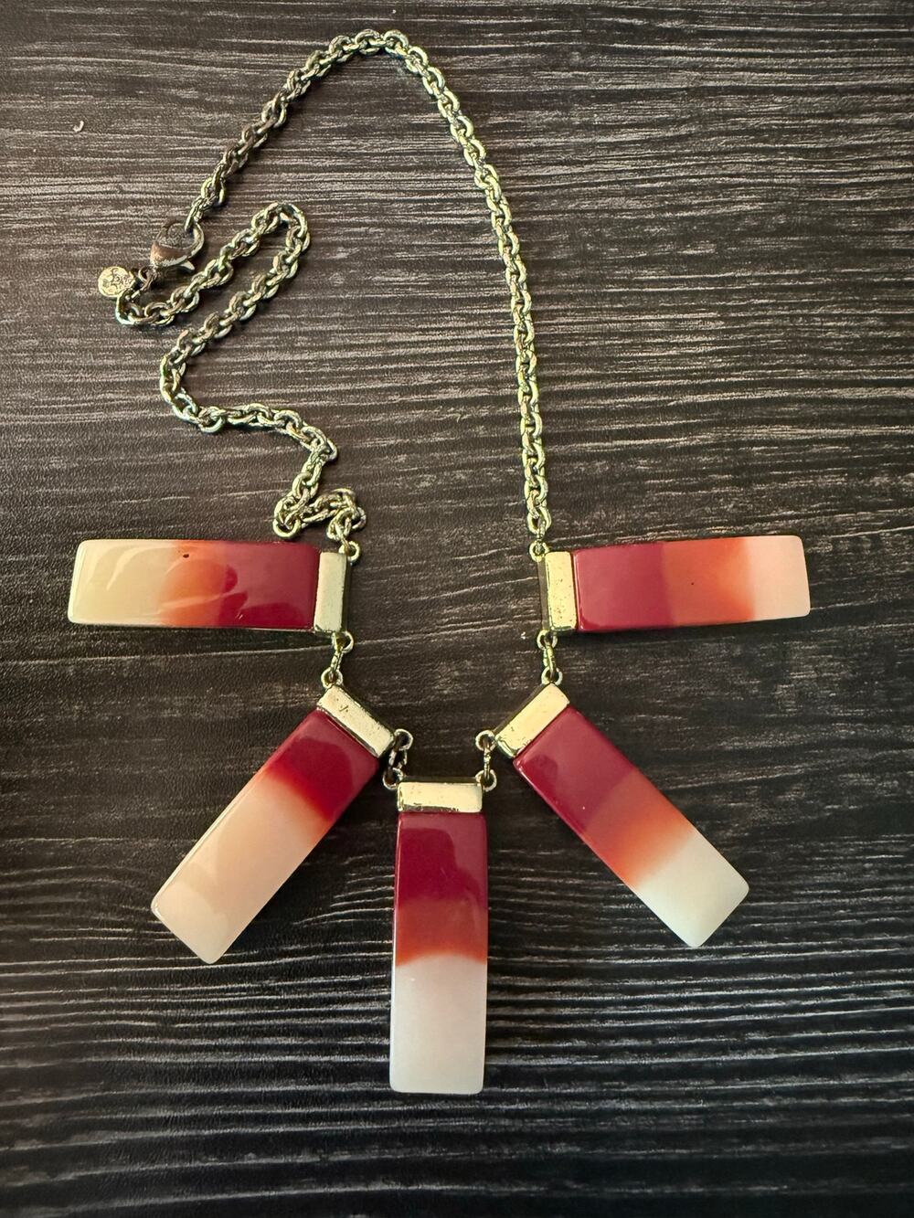 Vintage Loft Distinct Ombre Resin & Gold Chain Necklace